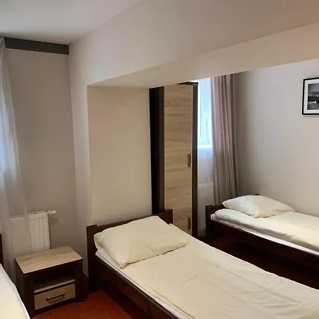 Ferienwohnung Pierwsza Mila Starowka Konin Konin  Exterior foto