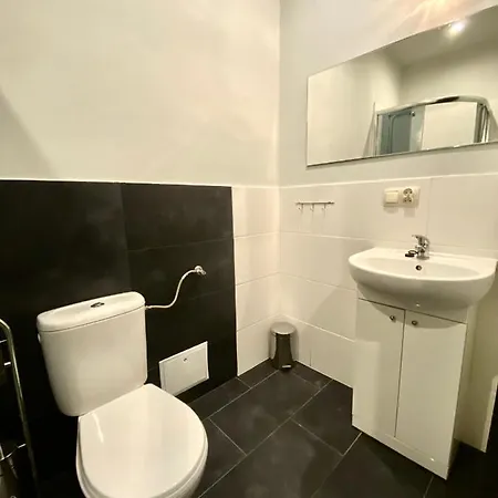 Ferienwohnung Pierwsza Mila Starowka Konin Konin  Exterior foto