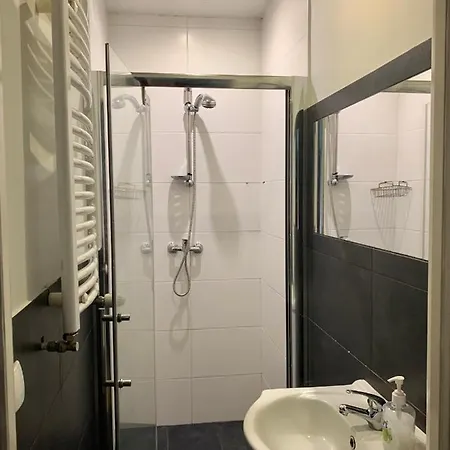 Ferienwohnung Pierwsza Mila Starowka Konin Konin  Exterior foto