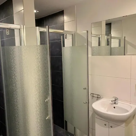 Ferienwohnung Pierwsza Mila Starowka Konin Konin  Exterior foto