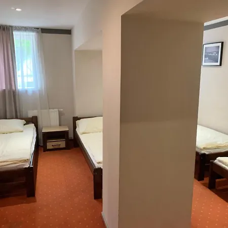 Ferienwohnung Pierwsza Mila Starowka Konin Konin  Exterior foto