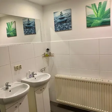 Ferienwohnung Pierwsza Mila Starowka Konin Konin  Exterior foto